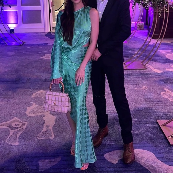 Jen's Pirate Booty Emerald Green One-Shoulder Cutout Dress - Picture 4 of 4